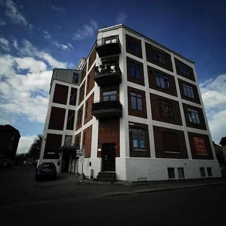 Ahotel No - Central Station Tonsberg Bagian luar foto